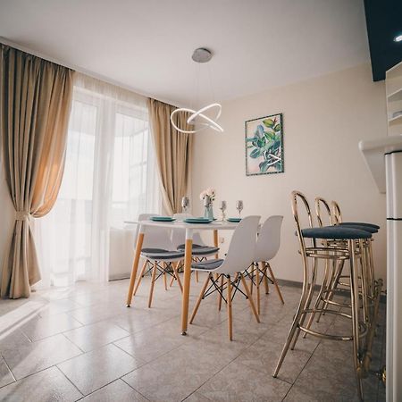 Unbeatable Location: New & Comfy Apartment Varna Exterior photo